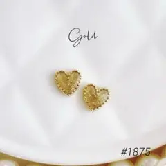 #1875 ゴールドハートレジンピアス　イヤリング　ハンドメイドアクセサリー