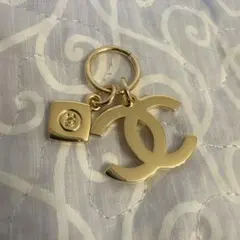 CHANEL ココマーク チャーム ゴールド