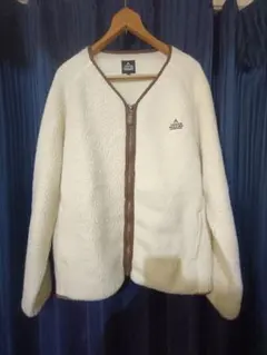 タラスブルバ フリースジャケット