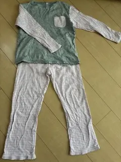 女児パジャマ150㎝のサムネイル