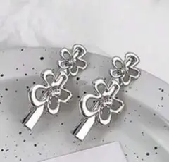 シルバー 花形 ヘアピン 2個セット