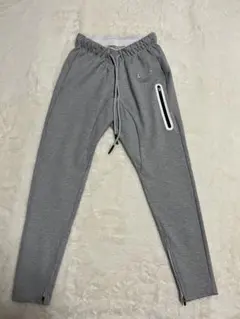 Item thumbnail for item b42247f1-1c83-451f-afd4-85a90b2ef882