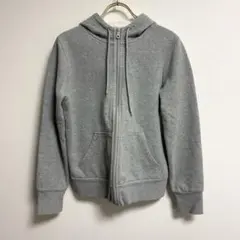 ✨人気✨ ユニクロ【Ｍ】パーカー フルジップ フード付き グレー 無地 上着