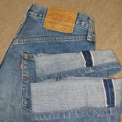 Item thumbnail for item 6c0f125a-bbf6-483b-94d7-6ebba4ad077d