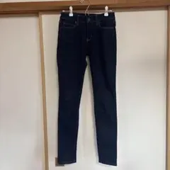 ユニクロウルトラストレッチジ－ンズ　スキニ－デニム　24(61cm)