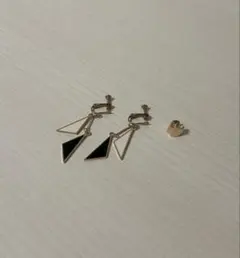 Item thumbnail for item 37a74936-3e36-41b8-87a2-b3b3b176c03a