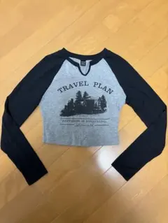 SサイズSHEIN 長袖Tシャツ ラグラン クロップド丈