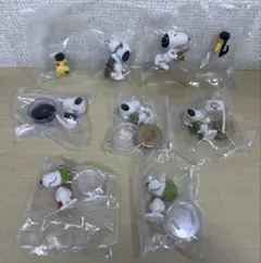 スヌーピー　PEANUTS ミニフィギュア 5種7体　未開封