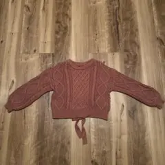ピンク ケーブルニット クロップドセーター