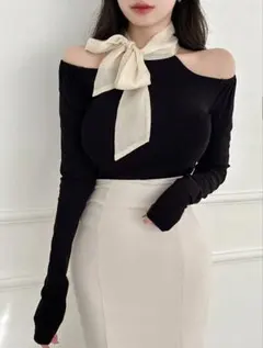 DAZY オフショル　長袖　トップス　リボン