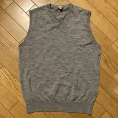 UNIQLO エクストラファインメリノVネックベスト
