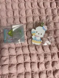 サンリオ　ポチャッコ アクリルチャーム　アイスクリーム　グミチュアチャーム