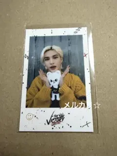 STRAYKIDS SKZOO VICTORY ポラロイド　トレカ　ヒョンジン