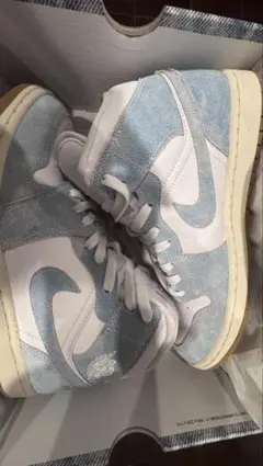 NIKE AIR JORDAN 1 MID SE DENIM