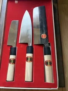 山形打刃物　利正　出刃　菜切　薄刃　包丁　3本　セット　白鋼　手打ち刃物 山形打刃物 利正 出刃 菜切 薄刃 包丁 3本 セット 白鋼 手打ち刃物