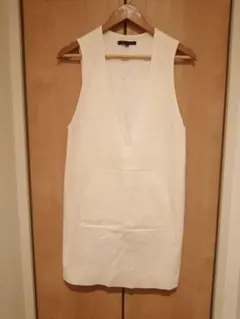 theory セオリー ホワイト 深Vネック ノースリーブ ミニワンピース　2