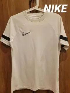 NIKE　Tシャツ　Lサイズ