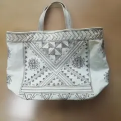 TAMASHAタマシャ☆ HaaTイッセイミヤケ 刺繍トートバッグ - メルカリ
