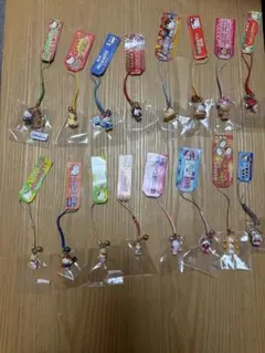 限定SALE‼️】22個 ご当地キティ まとめ売り 根付け - メルカリ