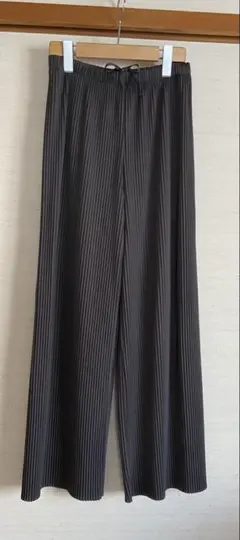 ユニクロ ストライプパンツ 秋カジュアルパンツ ウエストゴム グレー レディース