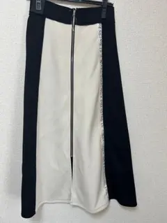 値下げ新品　今季　新作　RADIATE バイカラーロゴテープボンディングスカート