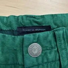 TOMMY HILFIGER グリーンスリムフィットパンツ