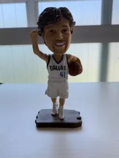 Dirk Nowitzki NBA ダーク・ノビツキー フィギュア