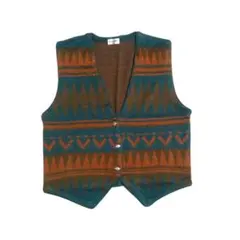 個性的な色のニットベスト M