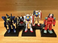 ガンダムミニフィギュアコレクション　ガンキャノン、ガンタンク、MK-II