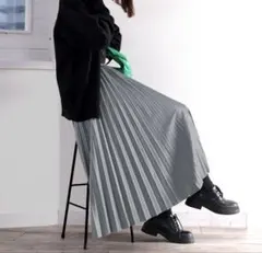 新品未使用　クラシカルエルフ プリーツスカート M-L グレー