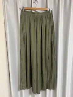 UNIQLO オリーブ ガウチョパンツM