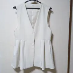 美品　OPAQUE.CLIP ペプラムジレ