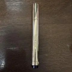 イヴサンローラン　TOUCHE ÉCLAT ラディアントタッチ