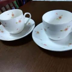ティーカップ・ソーサーセット 2個 花柄