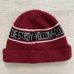 Volcom 赤色ニット帽