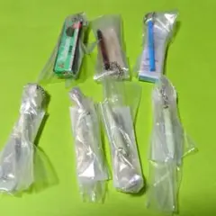 ⑥Mitsubishi Pencilミニチュアチャーム3（まとめ４種７個セット）