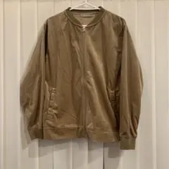 ベージュ ブルゾン