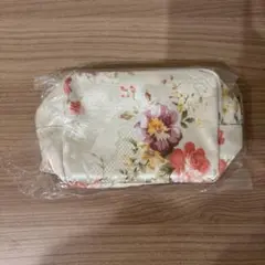 【新品未使用】ポーチ　花柄　おしゃれ　婦人　プレゼント　小物入れ