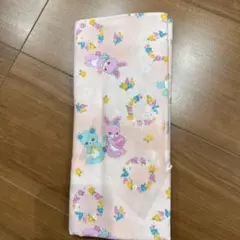 ハンドメイド用布　ハギレ　オックスクマうさぎ柄