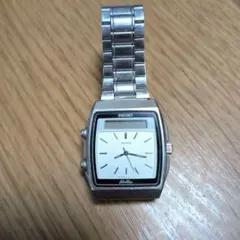 レトロ　昭和　SEIKO SilverWave アナデジ クォーツ 腕時計 本体のサムネイル