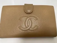 CHANEL キャビアスキン　ベージュ 二つ折り財布