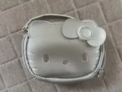 サンリオ　ハローキティ　ミニバニティポーチ　シルバー