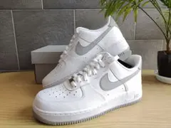 ナイキ NIKE エアフォース1 07 スニーカー