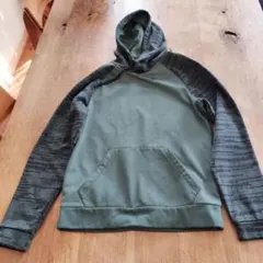 ナイキ　パーカー　トレーナー　S