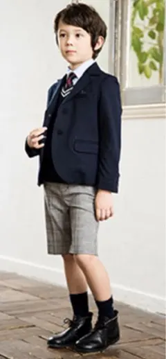 タルティーヌ　エ　ショコラ　　フォーマル着