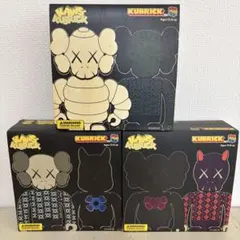 2026年最新】kaws kubrickの人気アイテム - メルカリ