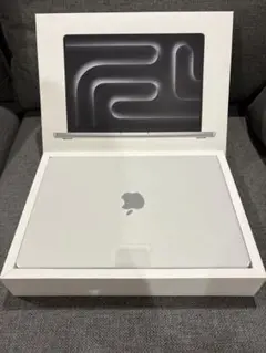 MacBook Pro M3Pro 18GB 14インチ シルバー