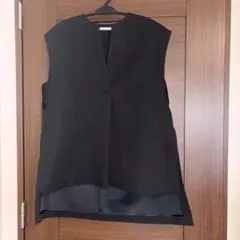 8/31までの出品 LE PHIL ルフィル サマーウールジレ 美品 8/31までの出品 LE PHIL ルフィル サマーウールジレ 美品 - メルカリ