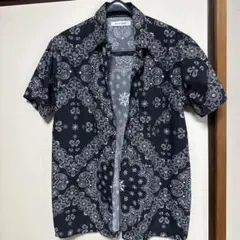 メンズアロハシャツ　ペイズリー柄