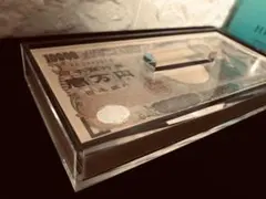 壱万円札専用アクリル高級貯金箱　200万円用　全面透明品　日本製のサムネイル